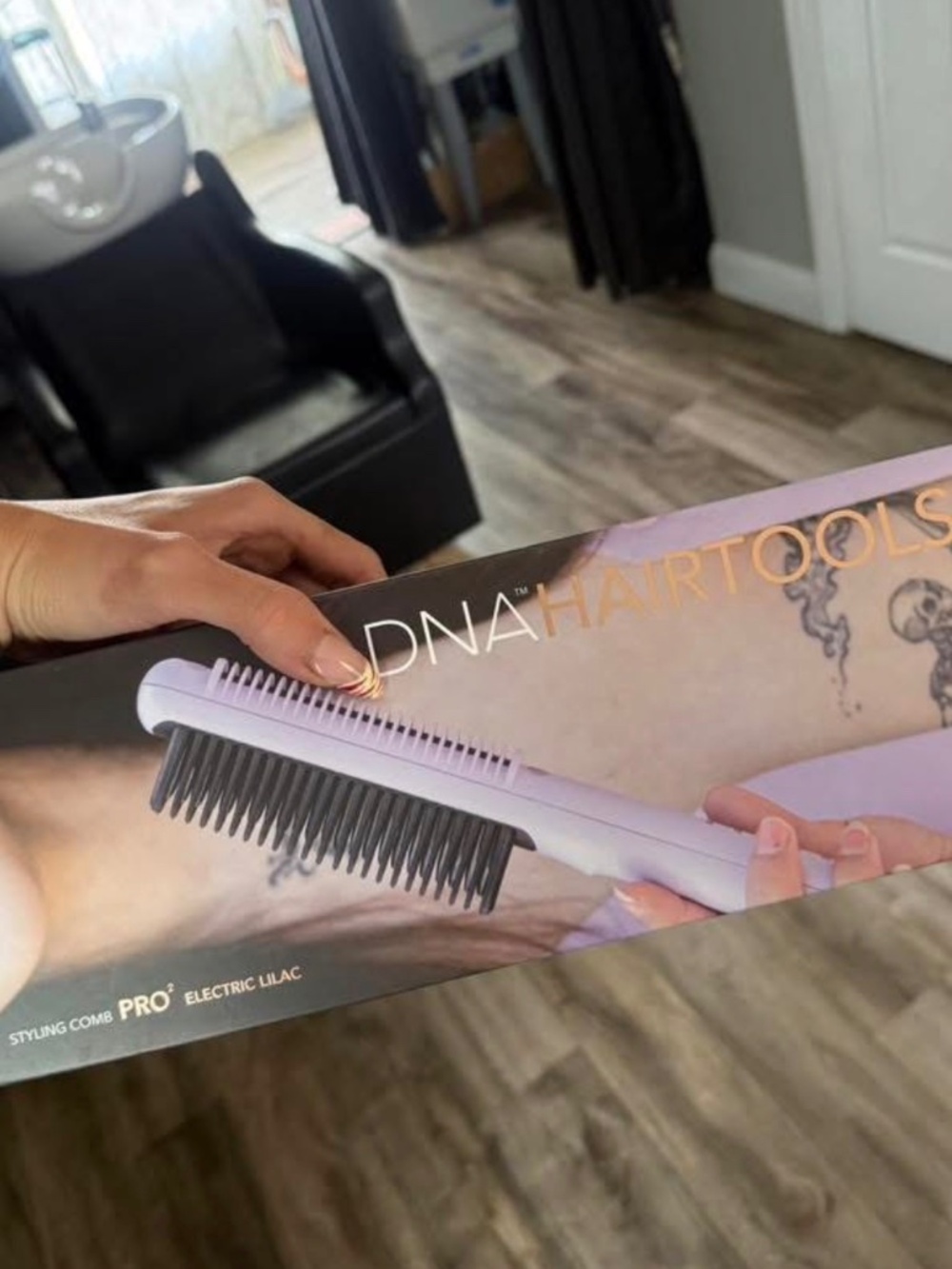 Dna styling comb